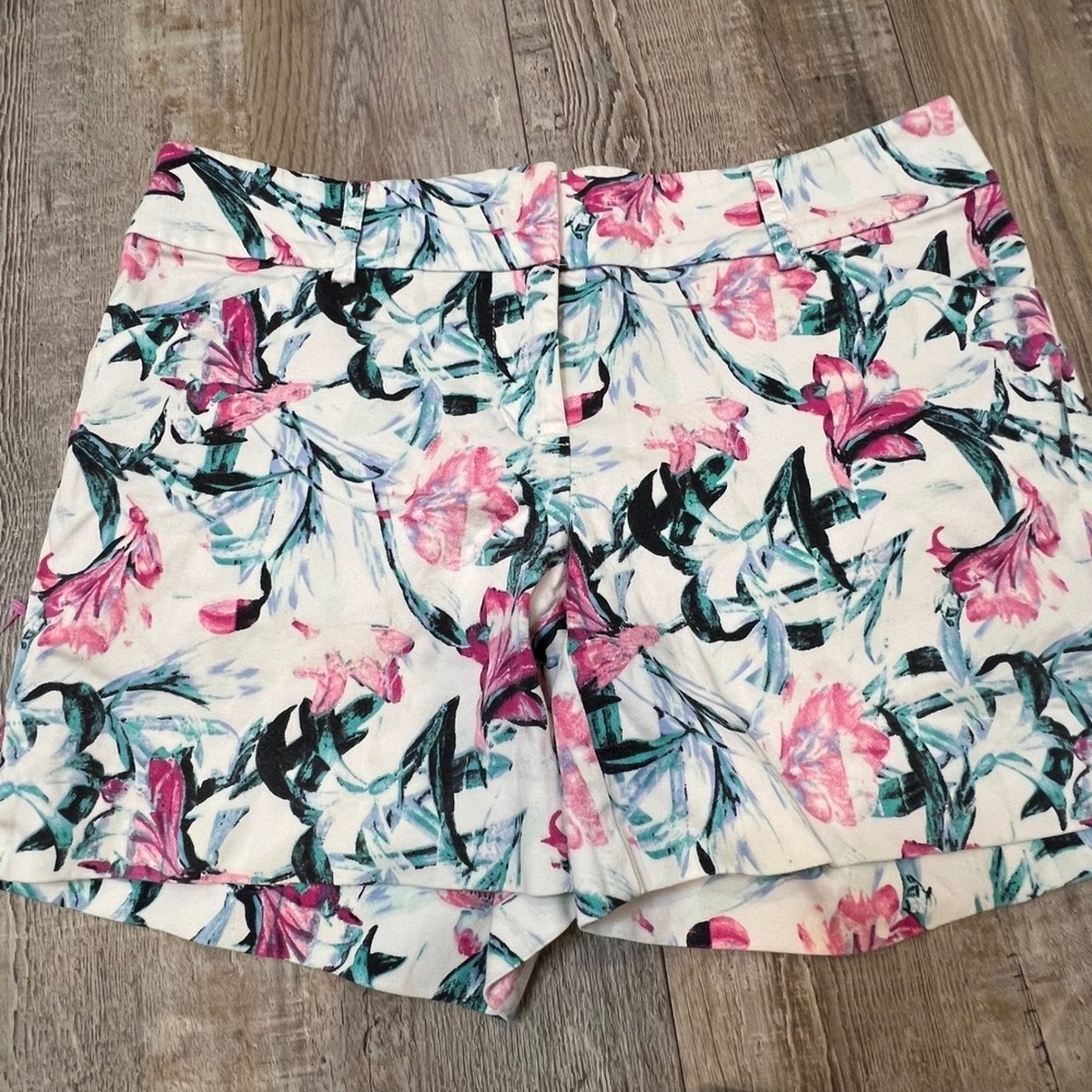 White House Black Market Womens Shorts Floral Print White Size 0 - Picture 1 of 6